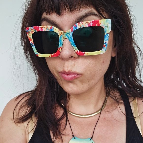 Mostly Chicos & Banana Republic - Picture 9 of 11